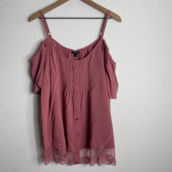 Torrid Women's Cold Shoulder Lace Hem Blouse – Size 2 Mauve - Picture 3 of 8